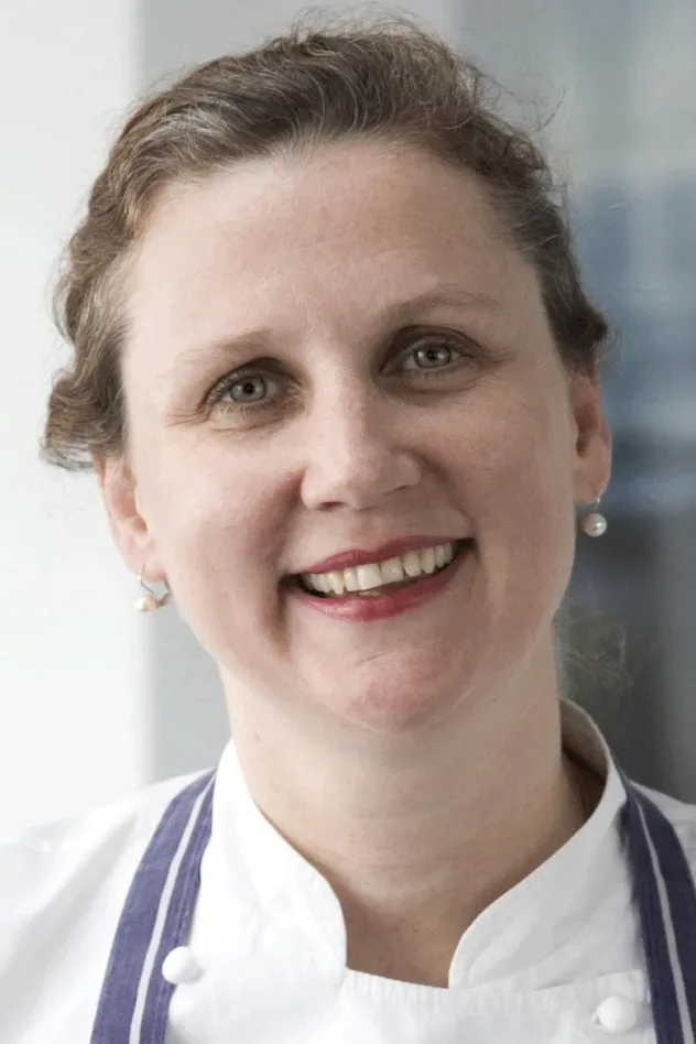 Обложка для Angela Hartnett