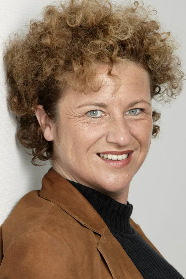 Imagen de portada para Annemarie Picard