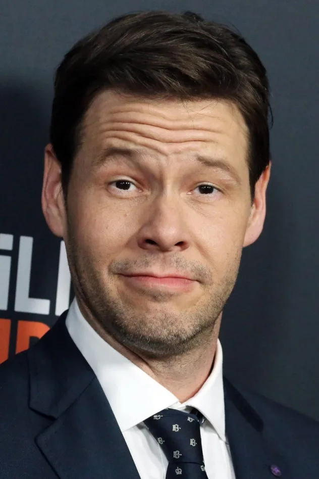 foto de Ike Barinholtz