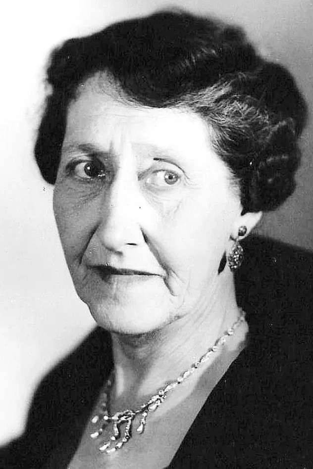 صورة الغلاف لـ Elspeth Dudgeon