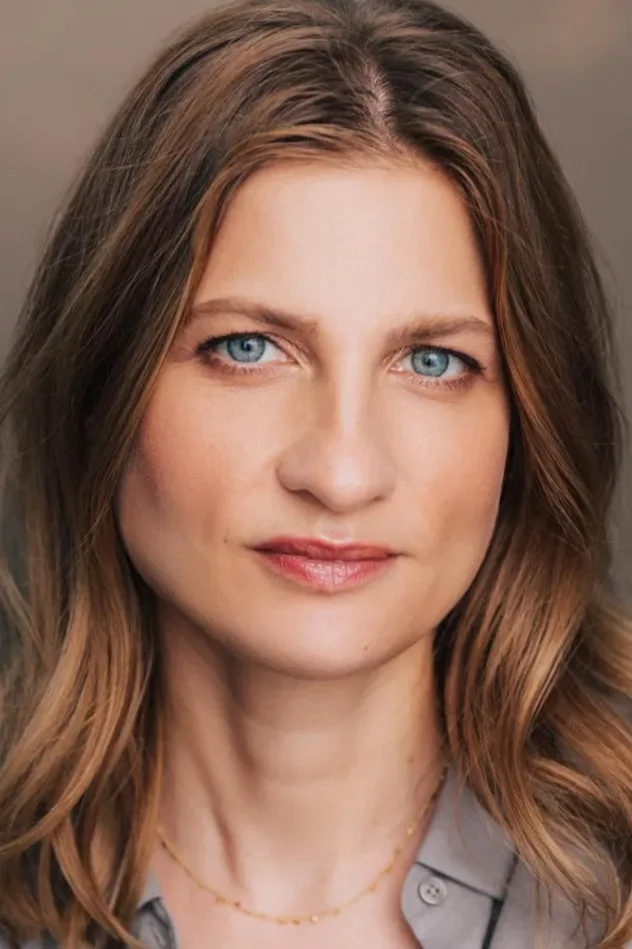 Обложка для Laura Baranik