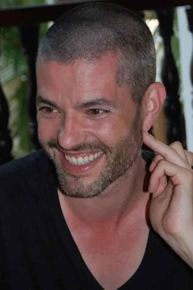 Cover image for Víctor García