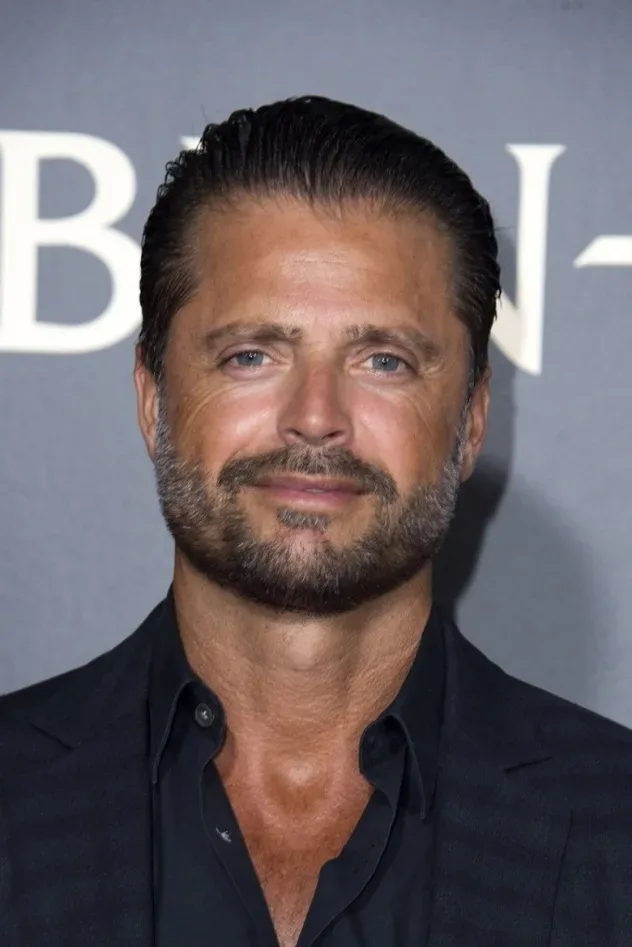 Обложка для David Charvet