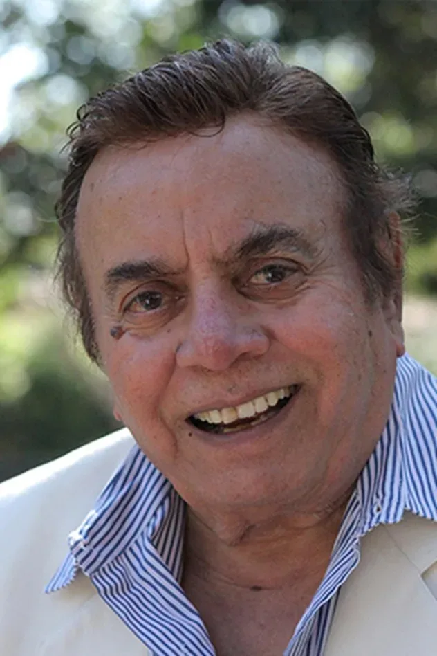 Imagen de portada para Shelly Desai