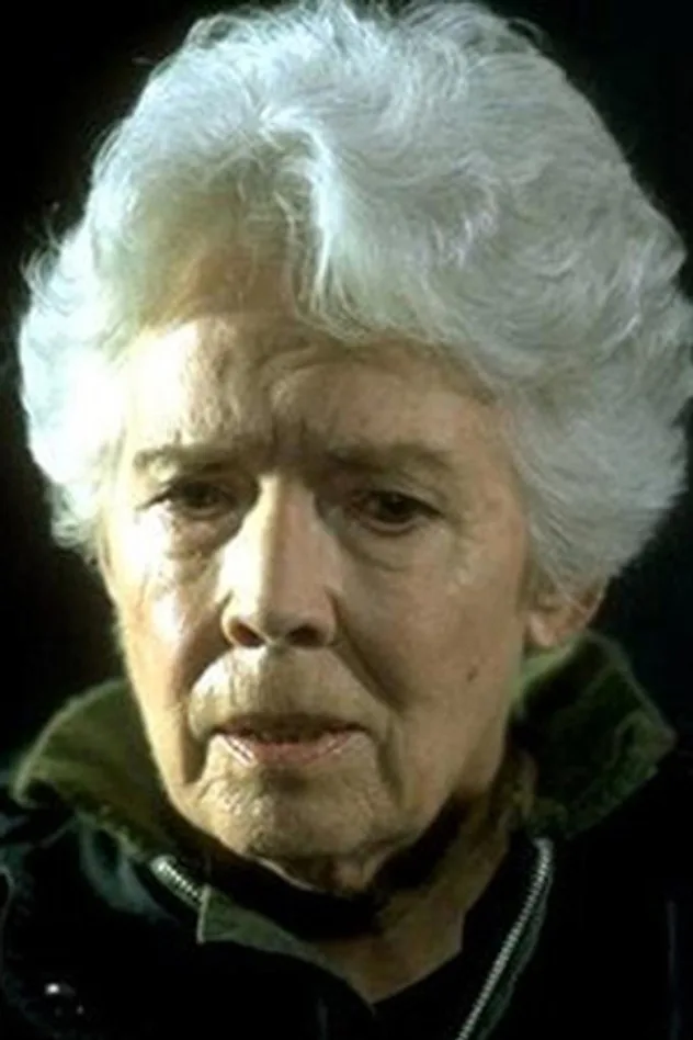 Elizabeth Hoffman photo