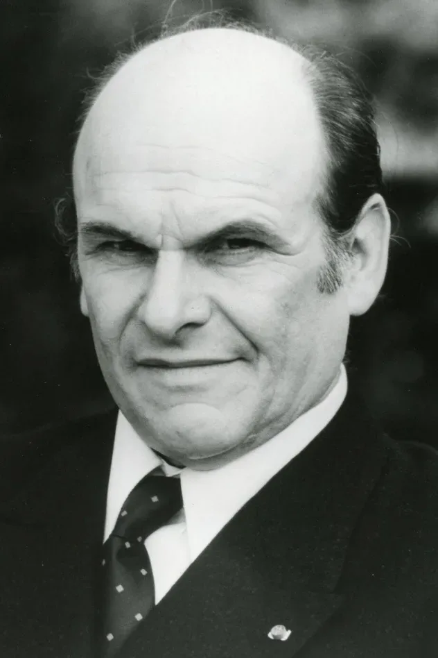 François Chaumette için kapak görseli
