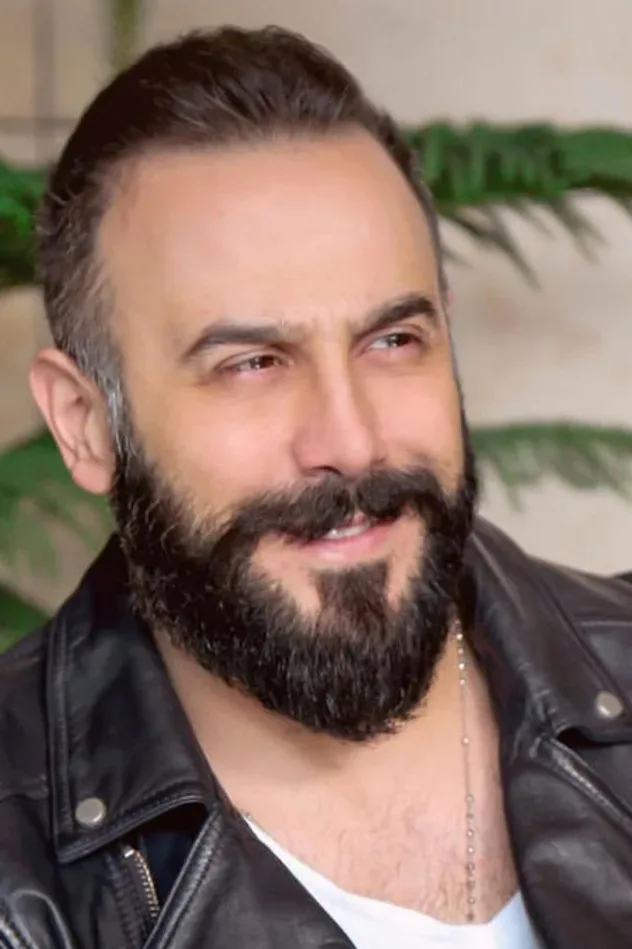 Cover image for قصي خولي