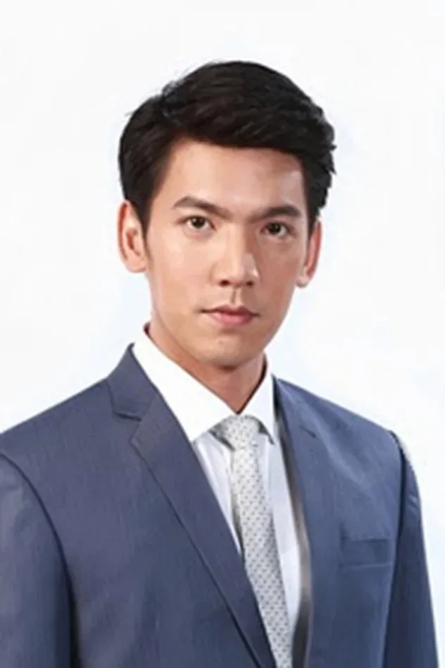 Imagen de portada para First Ekkaphong Jongkesakorn