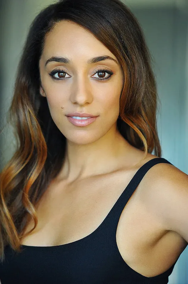 Обложка для Leah Briese