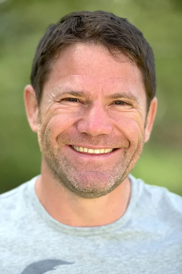 Imagen de portada para Steve Backshall