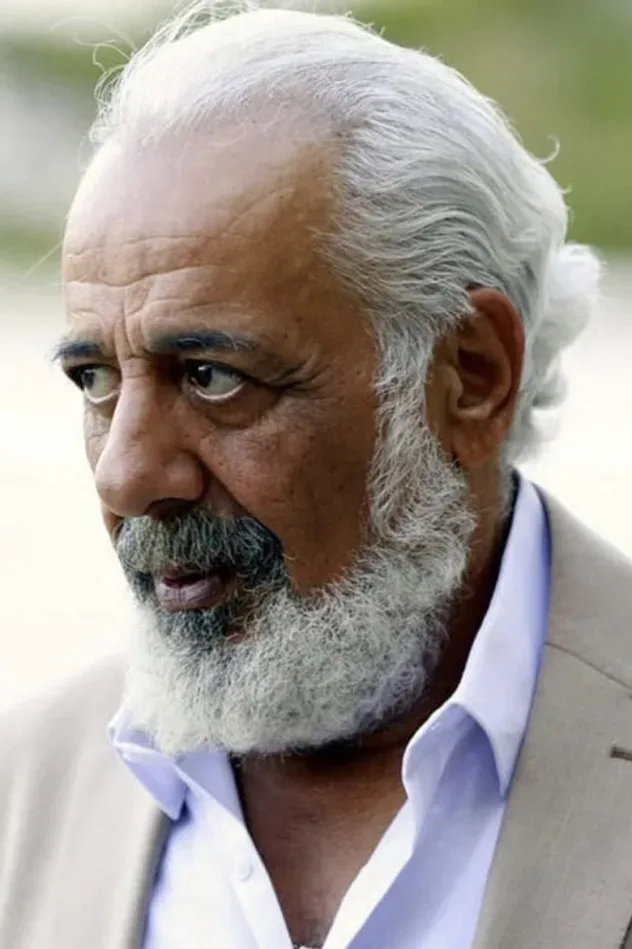 Cover image for أيمن زيدان