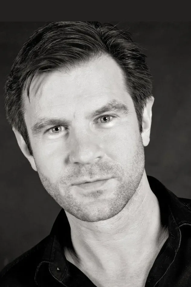 Обложка для Stuart Laing
