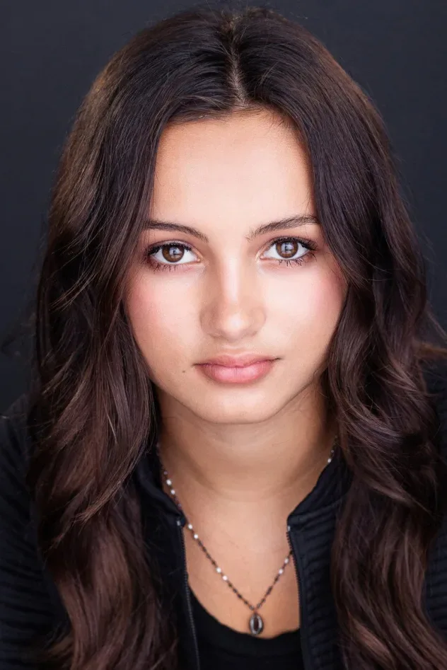 Обложка для Kaylin Hayman