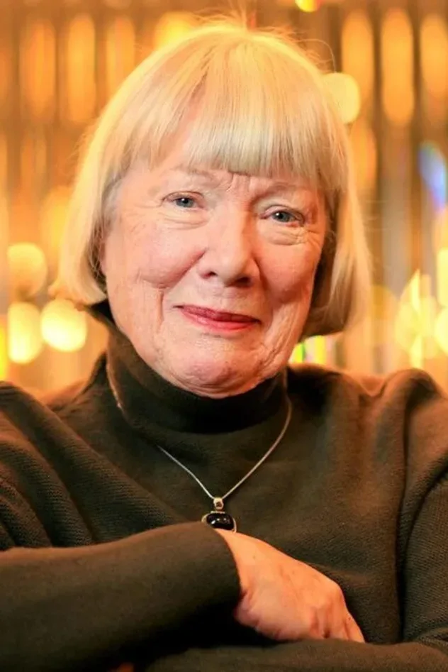 صورة الغلاف لـ Rosaleen Linehan