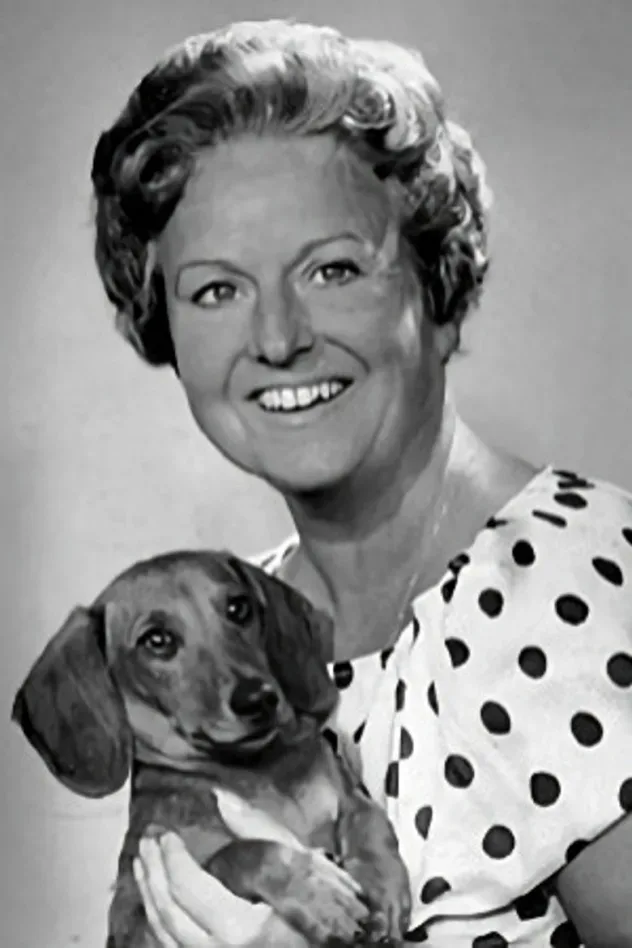 صورة الغلاف لـ Pearl Hackney
