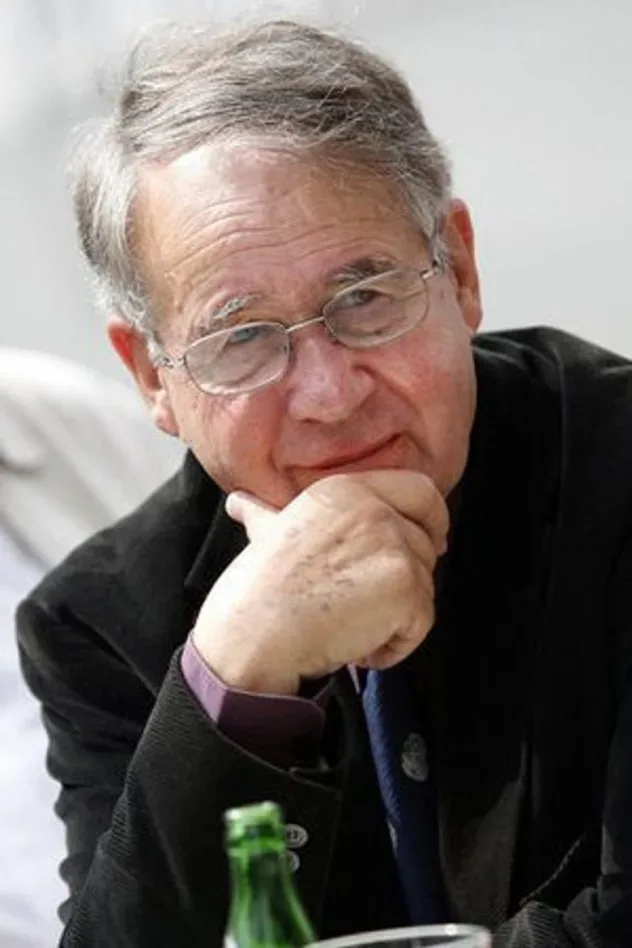 Обложка для Pierre Juquin