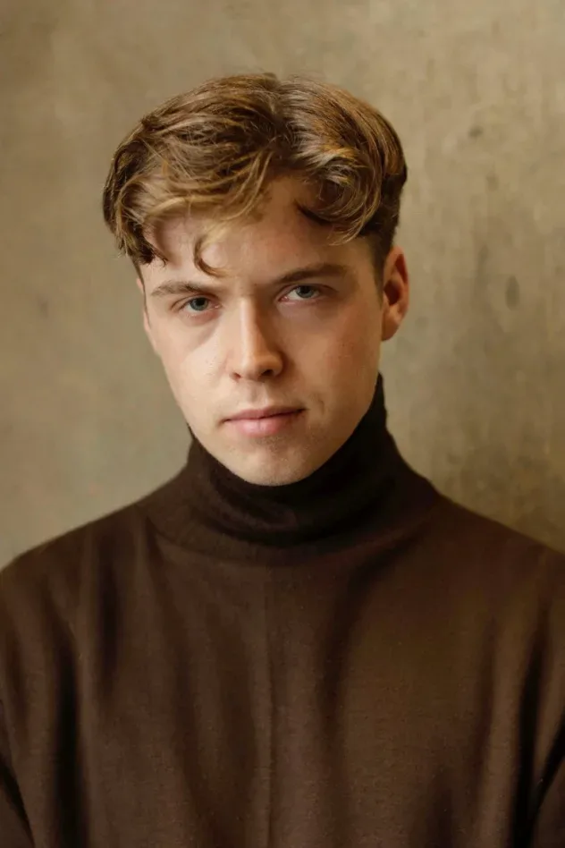 Обложка для Evan Roe
