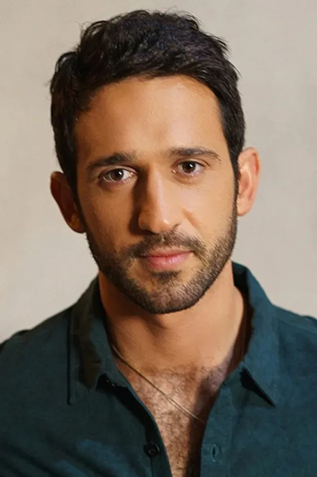 Обложка для Darius Homayoun