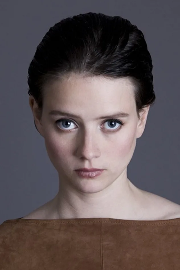фото Pauline Étienne