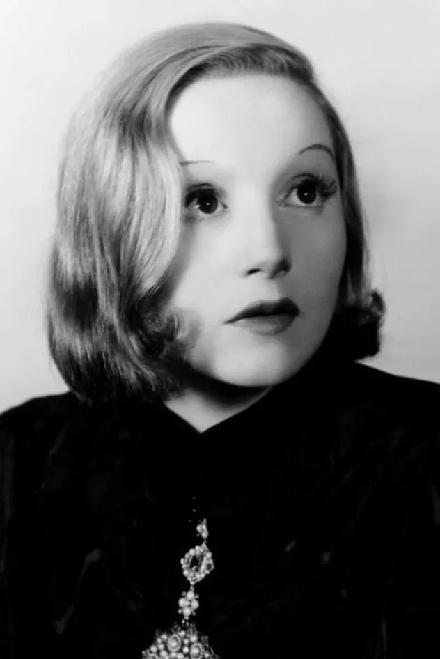 Обложка для Elisabeth Bergner