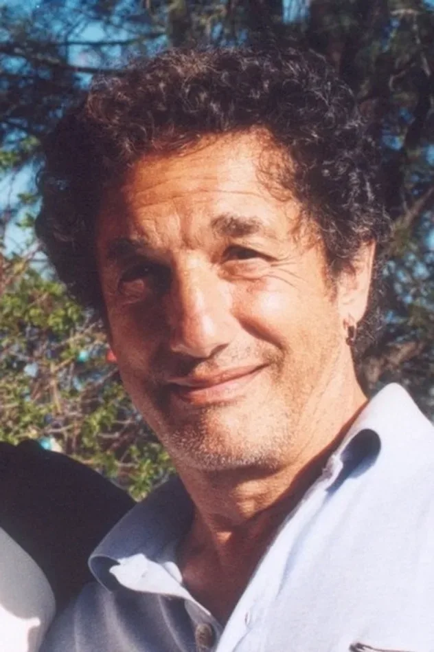 David Hess için kapak görseli