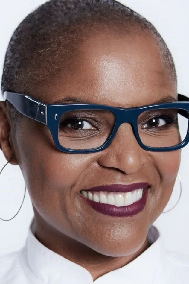 Imagen de portada para Tanya Holland
