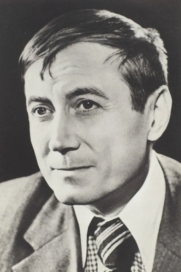 صورة الغلاف لـ Yevgeny Yevtushenko