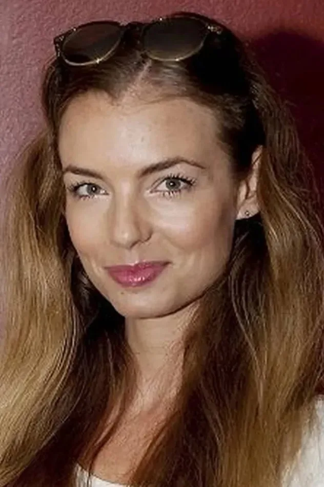 Обложка для Camille Rommedahl