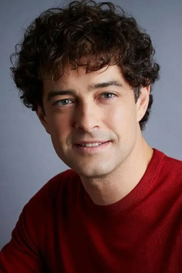 Lee Mead için kapak görseli