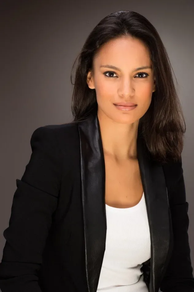 Обложка для Shalana Santana
