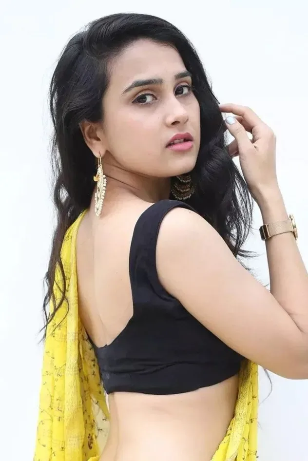صورة الغلاف لـ Anushka Kaushik