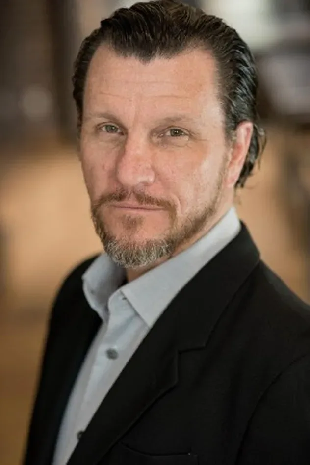 صورة الغلاف لـ David Atkinson