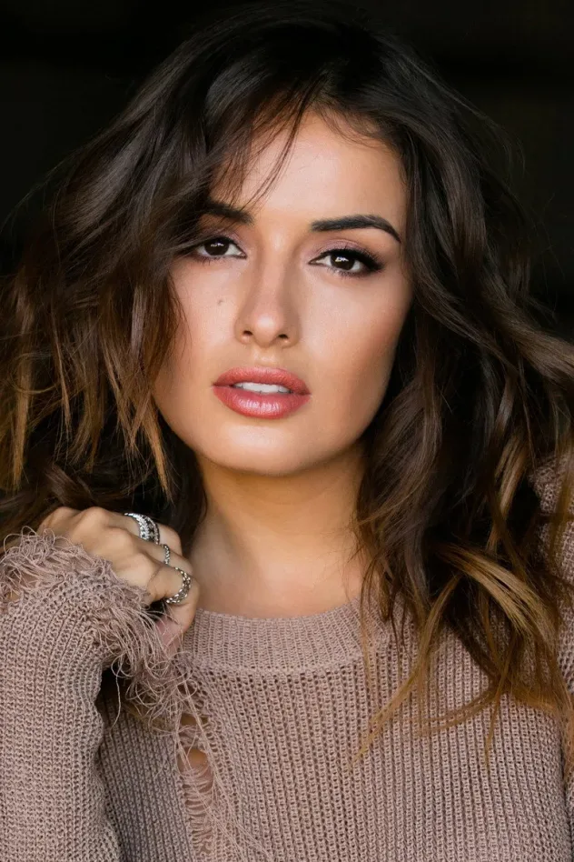 Vannessa Vasquez için kapak görseli