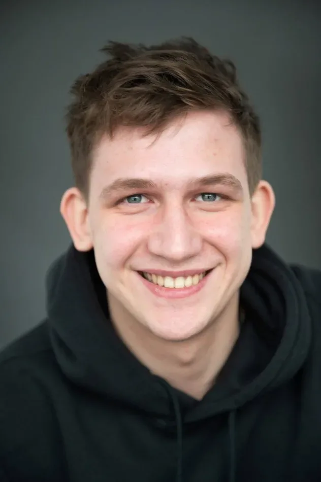 Обложка для Maksim Pushnenkov