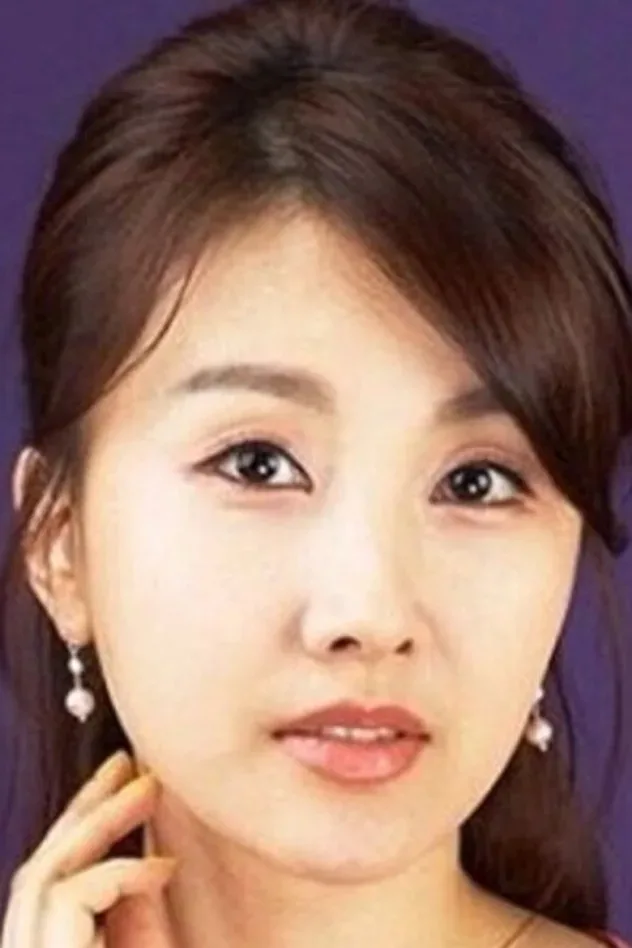 Imagen de portada para Lee Hyun-kyoung