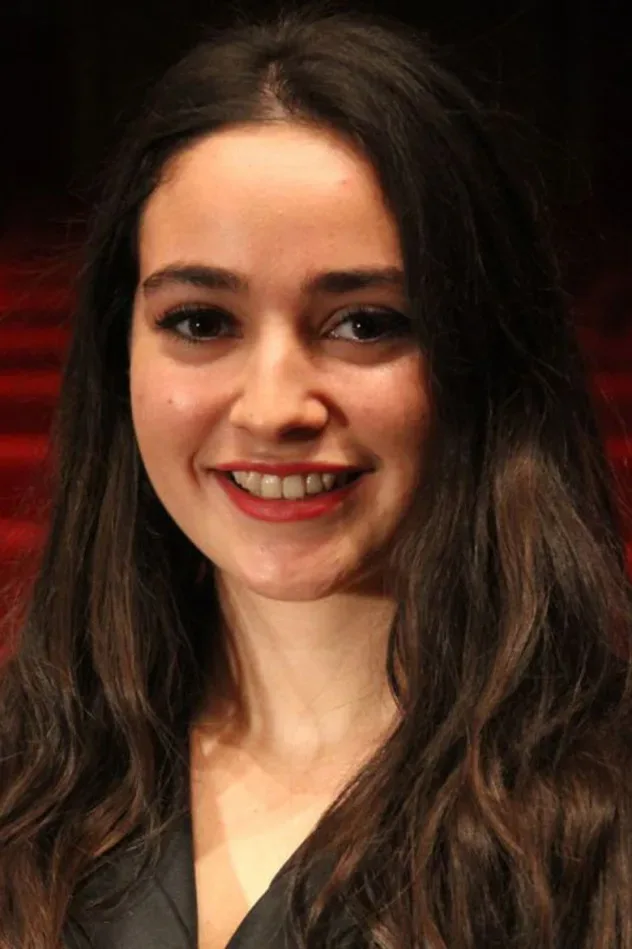 صورة الغلاف لـ Nazlı Pınar Kaya
