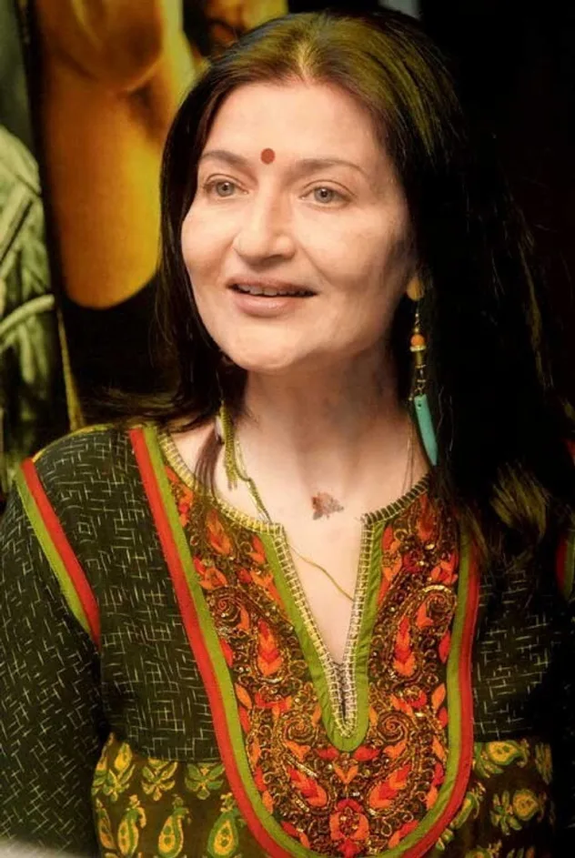 фото Sarika