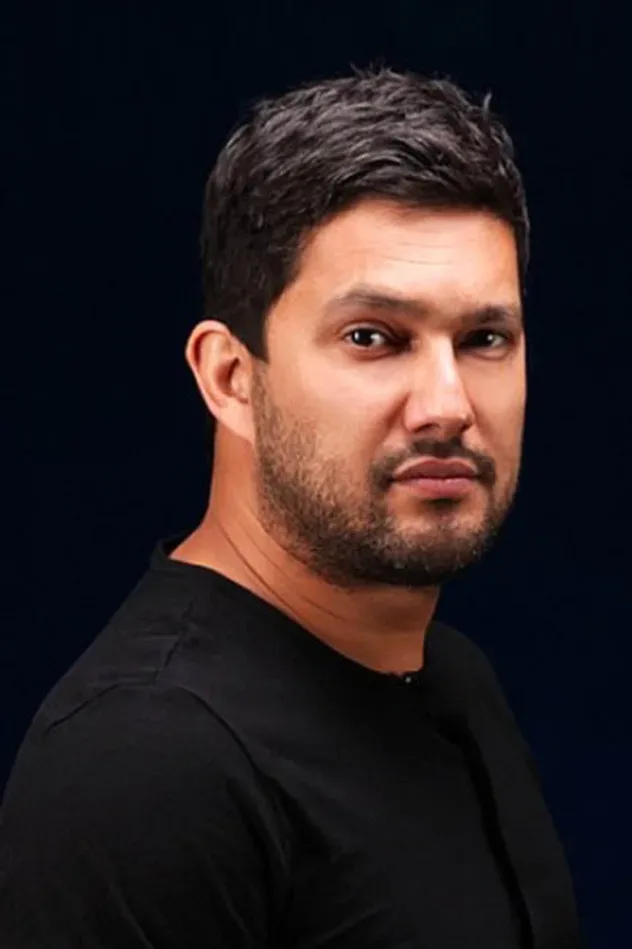 Hamed Behdad için kapak görseli
