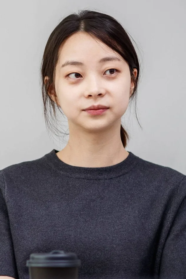 Song Hyeon-ju fotoğrafı