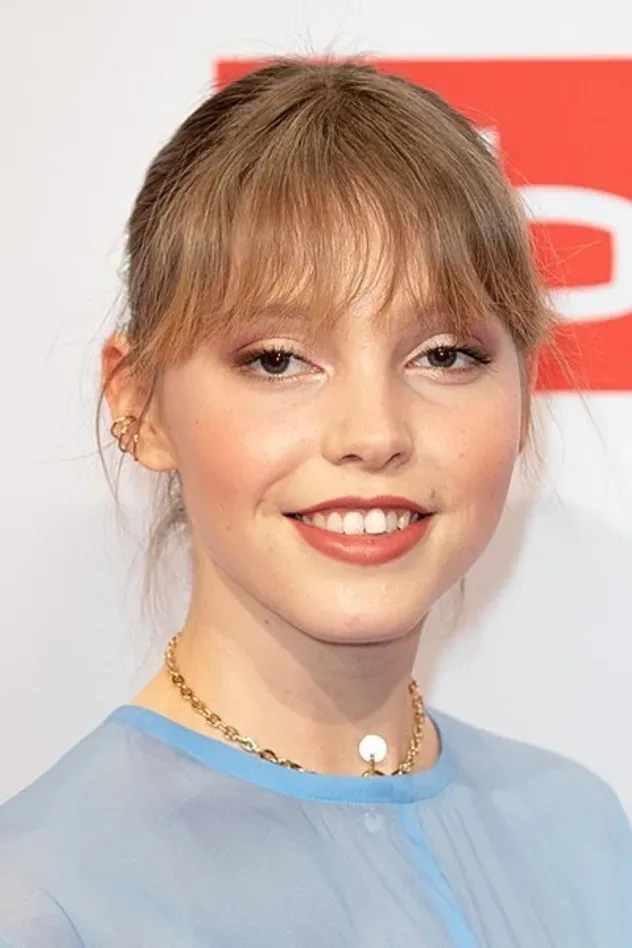 Обложка для Lina Larissa Strahl
