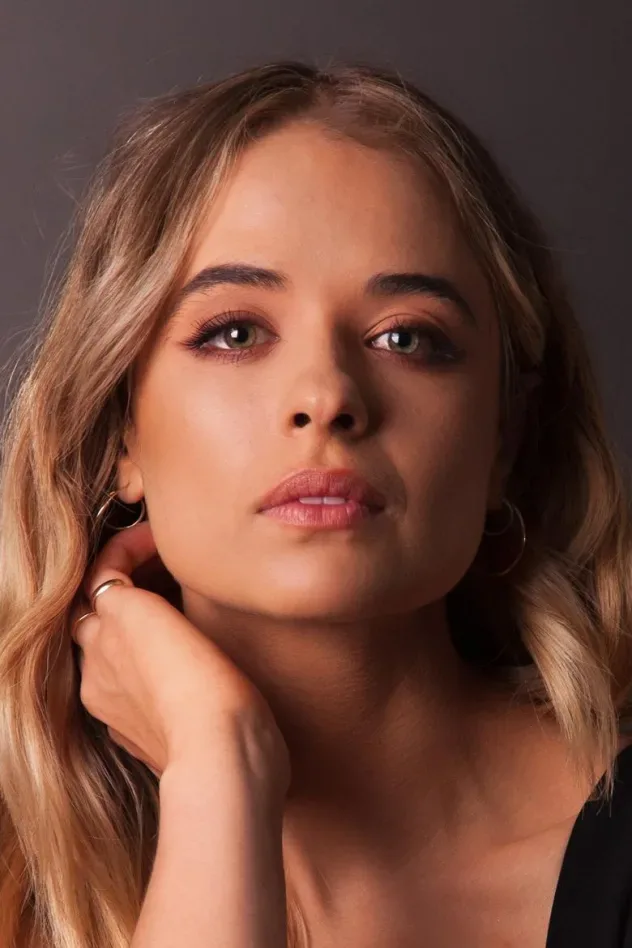 Обложка для Raechelle Banno