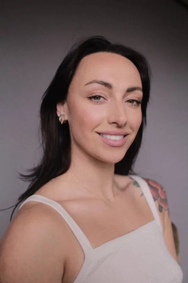 Daniela Rene Fink için kapak görseli
