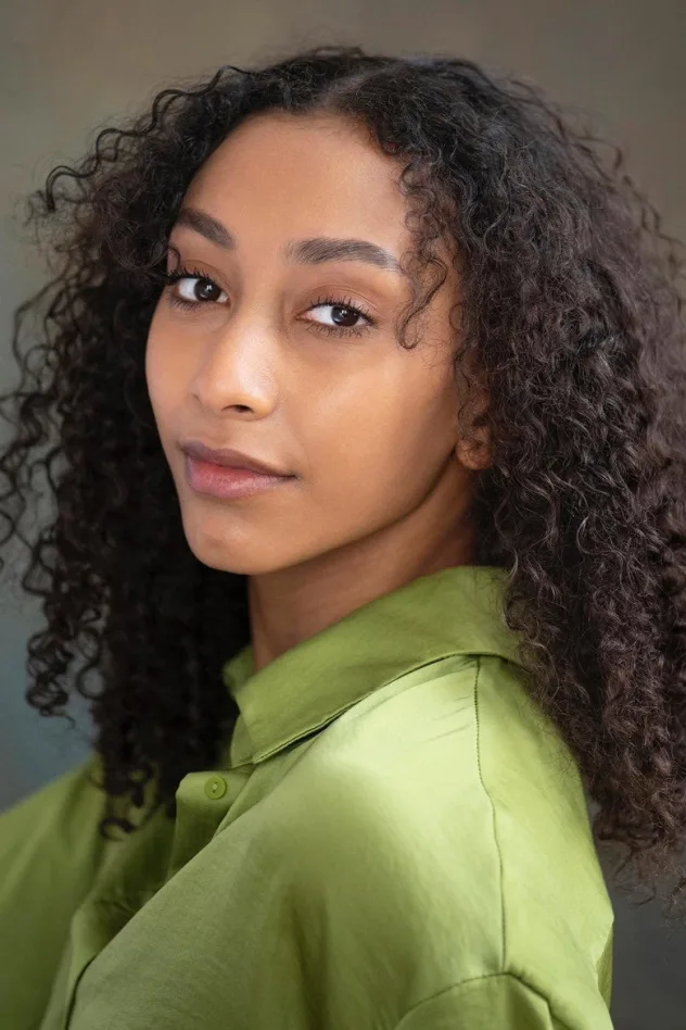 Bella Brown