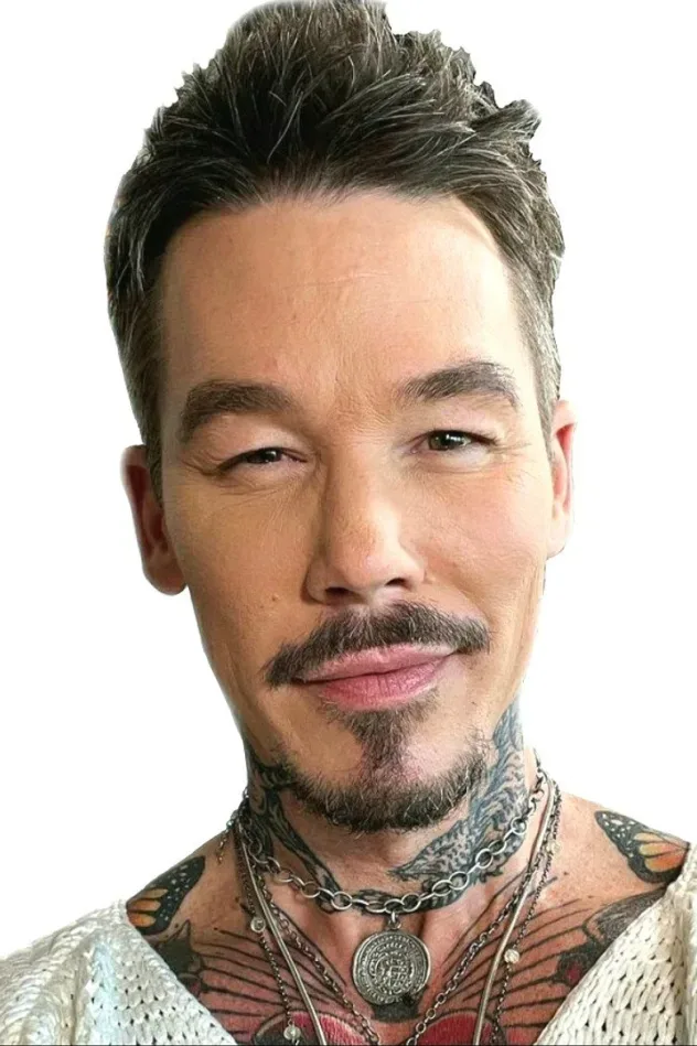 Обложка для David Bromstad