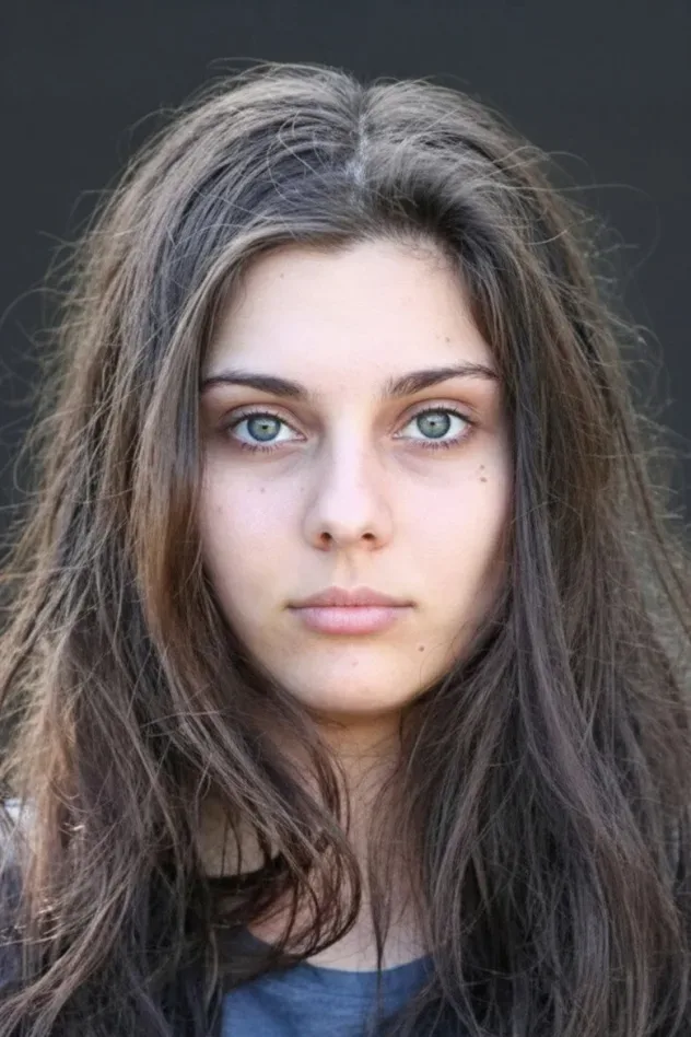 Обложка для Tuğçe Melis Demir