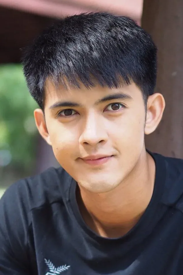 Cover image for Surasak Suwannawong