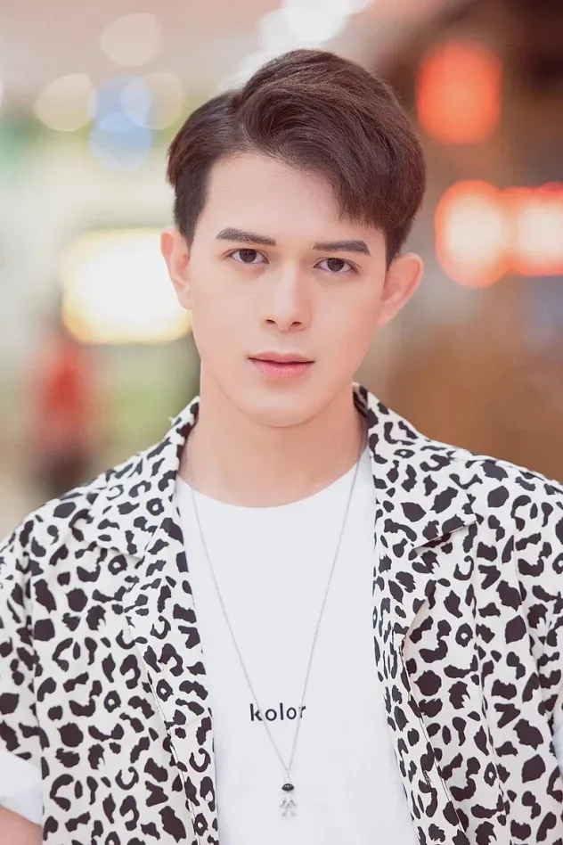 Обложка для Quang Anh