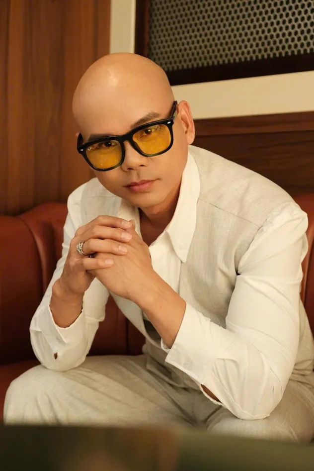 Phan Đinh Tùng fotoğrafı