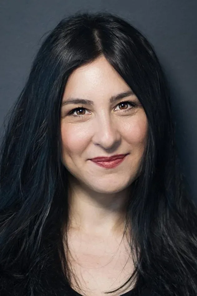 Cover image for Yasemin Sakallıoğlu