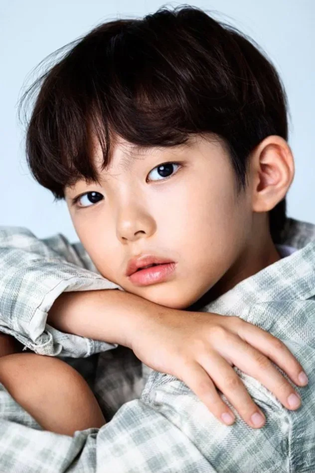 Imagen de portada para 조민준